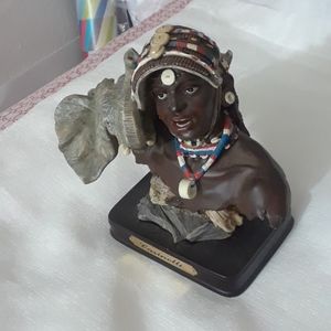 Casinelli Warrior Bust Figurine